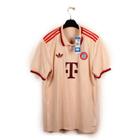 2024/25 - Bayern Munich (L)