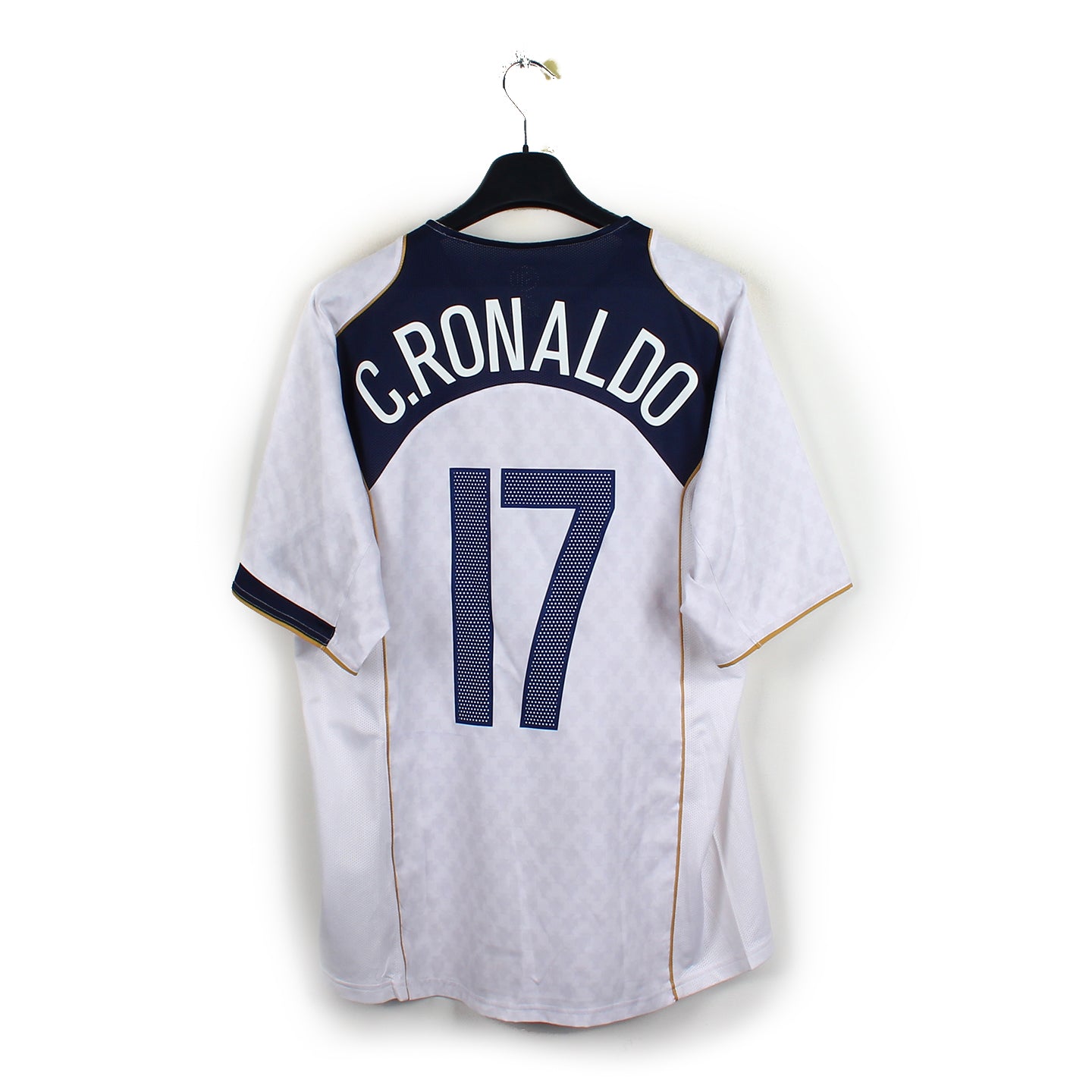 2004/06 - Portugal - Ronaldo #17 (S)