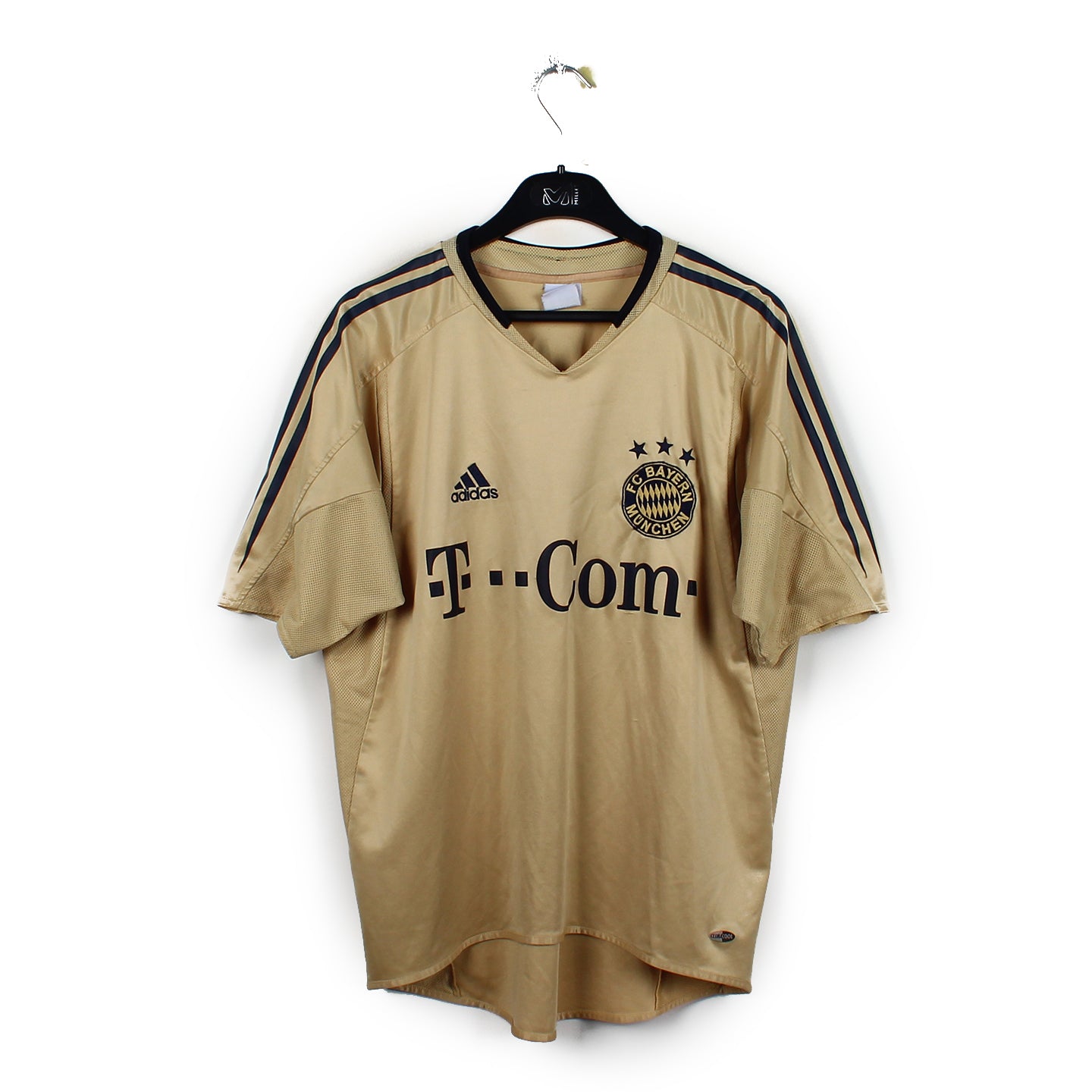 2004/05 - Bayern Munich - Santa Cruz #24 (M)