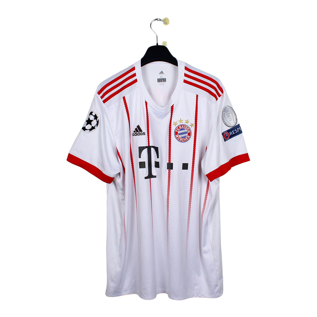 2017/18 - Bayern Munich - James #11 (XL)