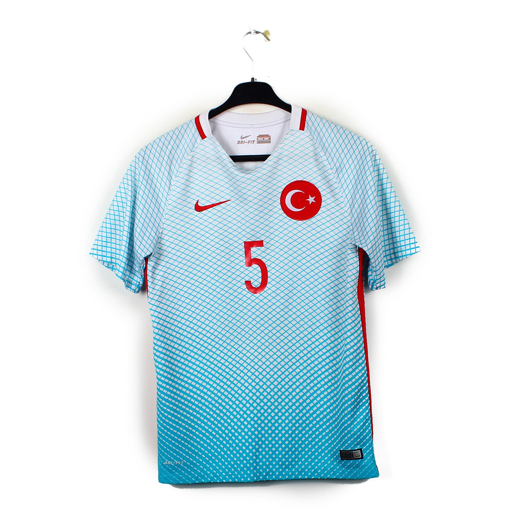 2016 - Turquie - Calhanoglu #5 (S)