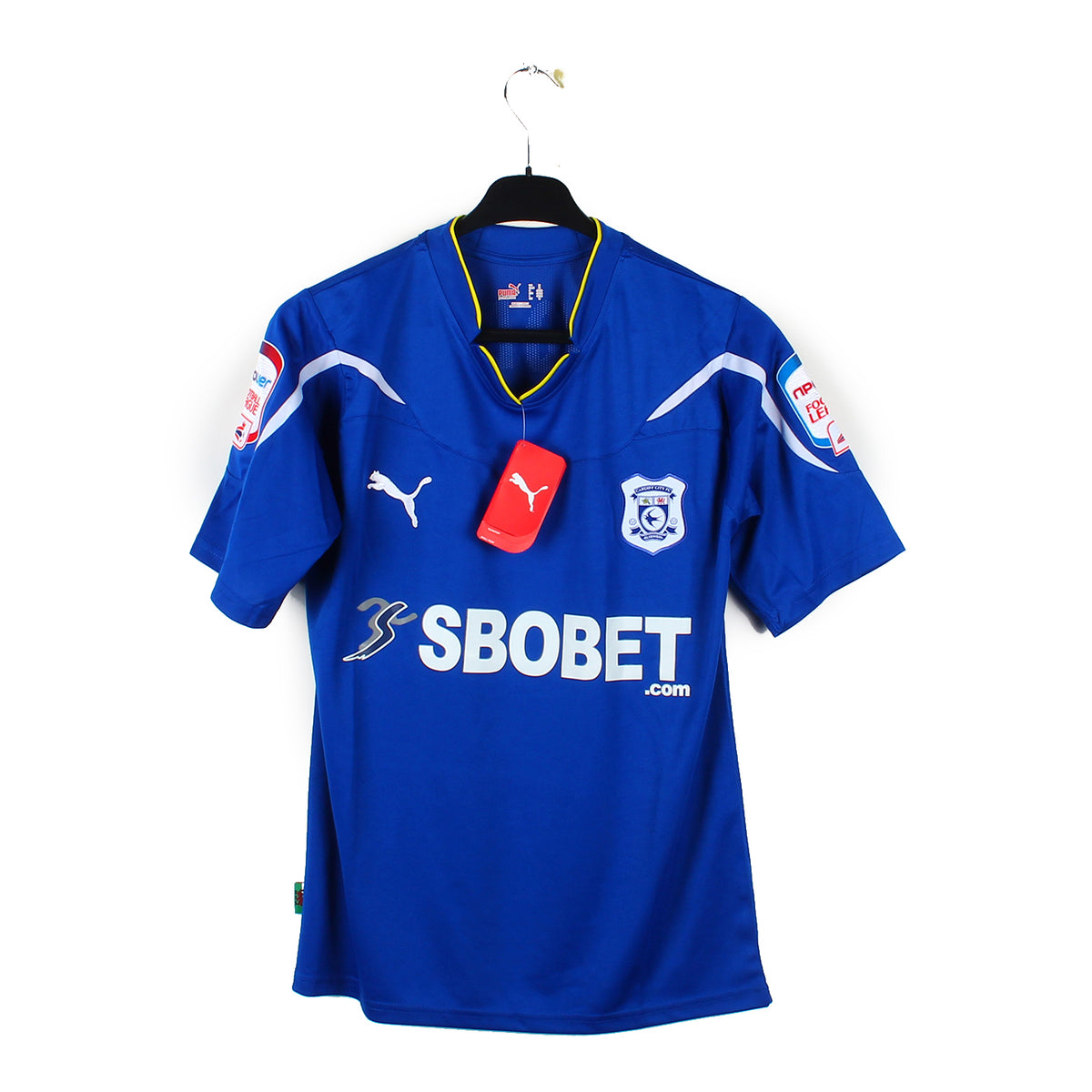 2010/11 - Cardiff City FC - Chopra #8 (M)