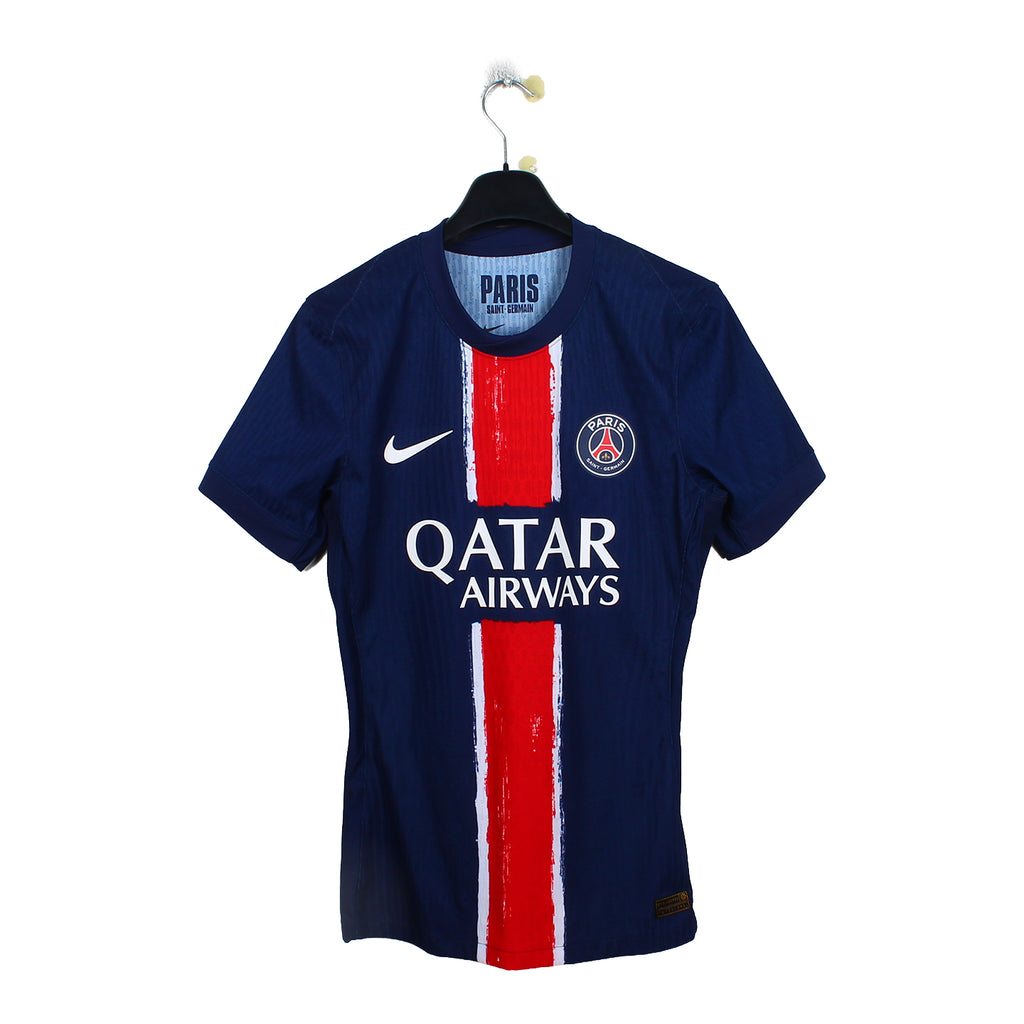 2024/25 - PSG - N.Mendes #25 (S) [stock pro]