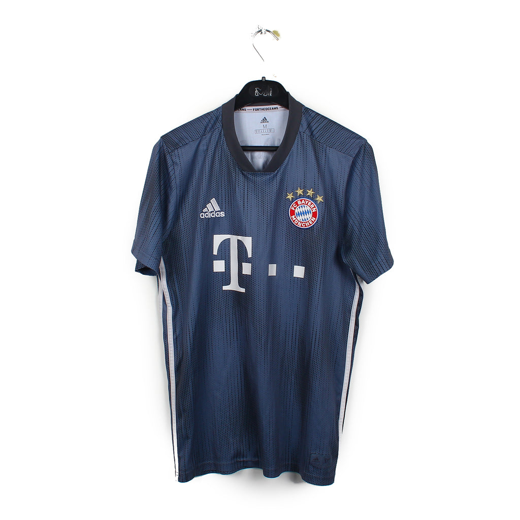2018/19 - Bayern Munich - Gnabry #22 (M) *signé*