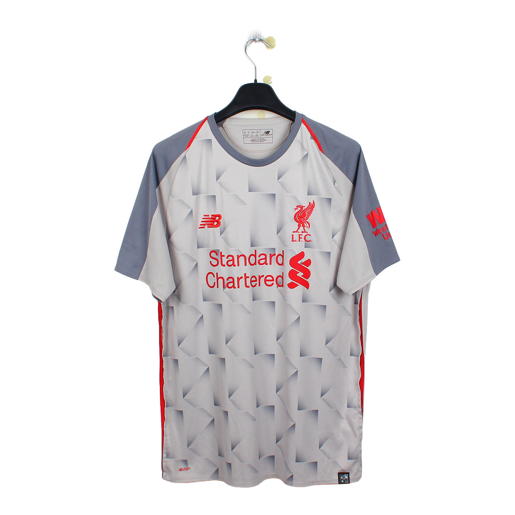 2018/19 - Liverpool FC - Salah #11 (L)