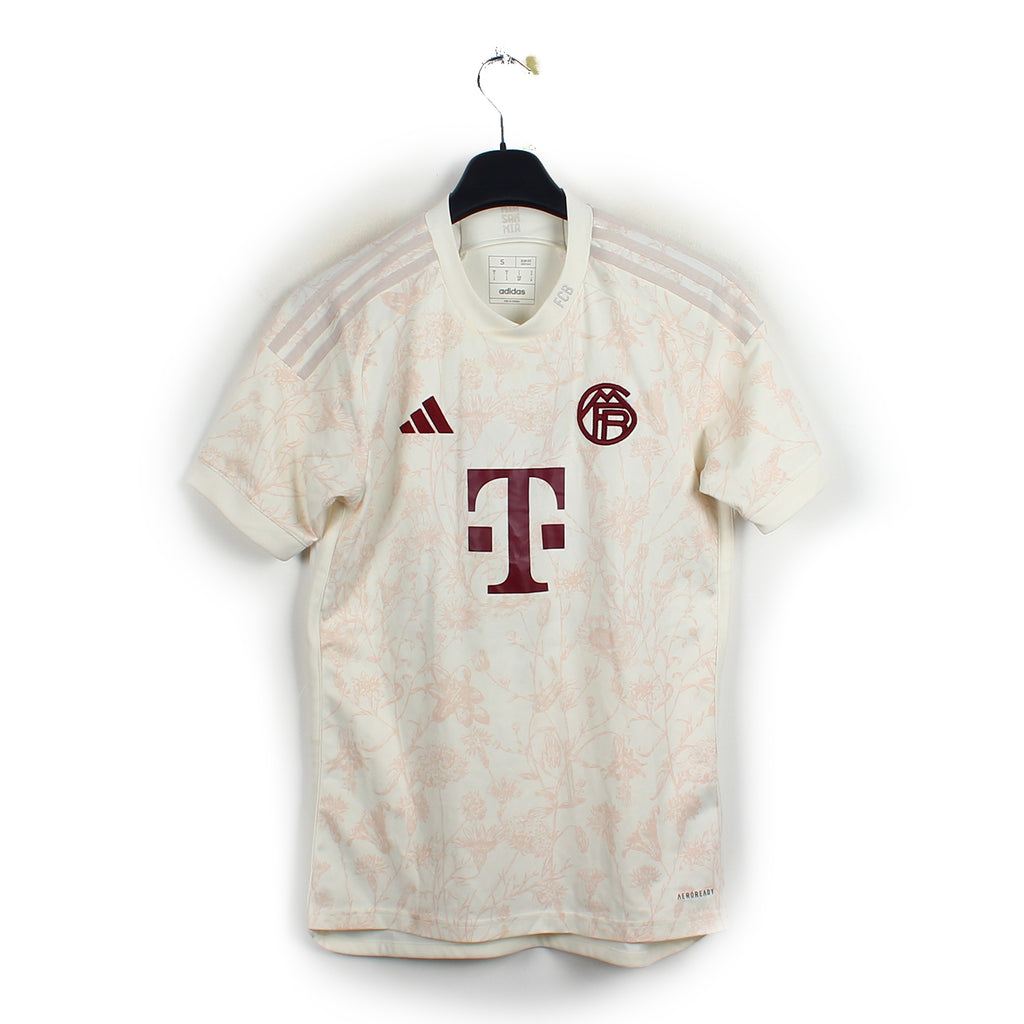 2023/24 - Bayern Munich - Müller #25 (S)