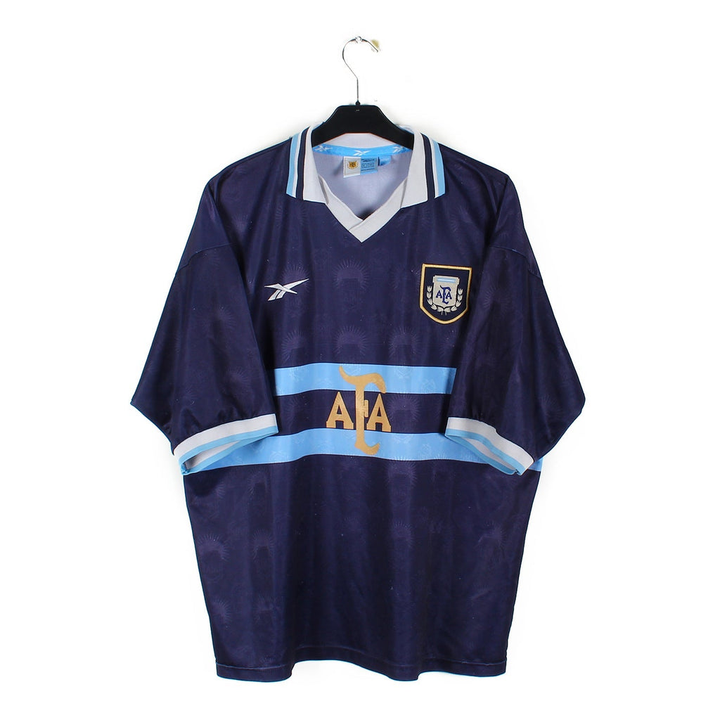 1999/01 - Argentine (M)