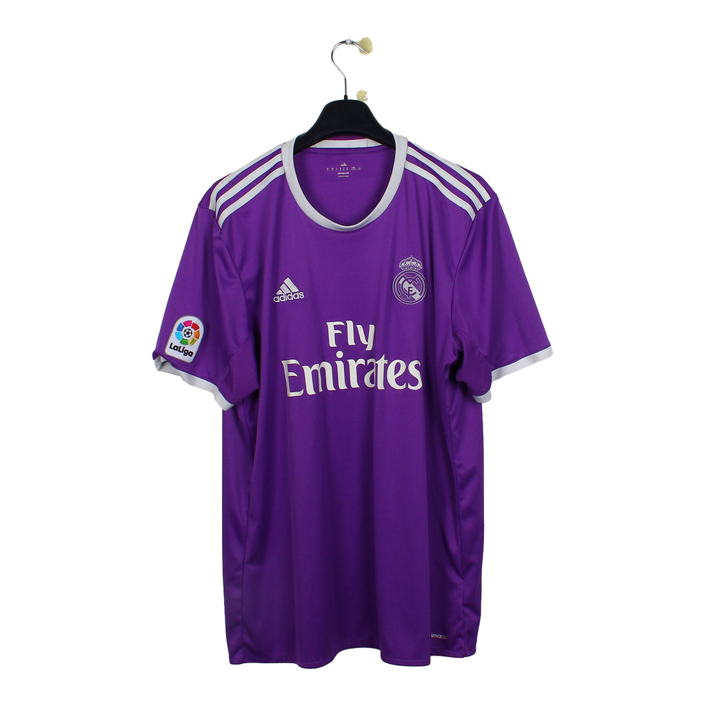 2016/17 - Real Madrid - Modric #19 (XL)