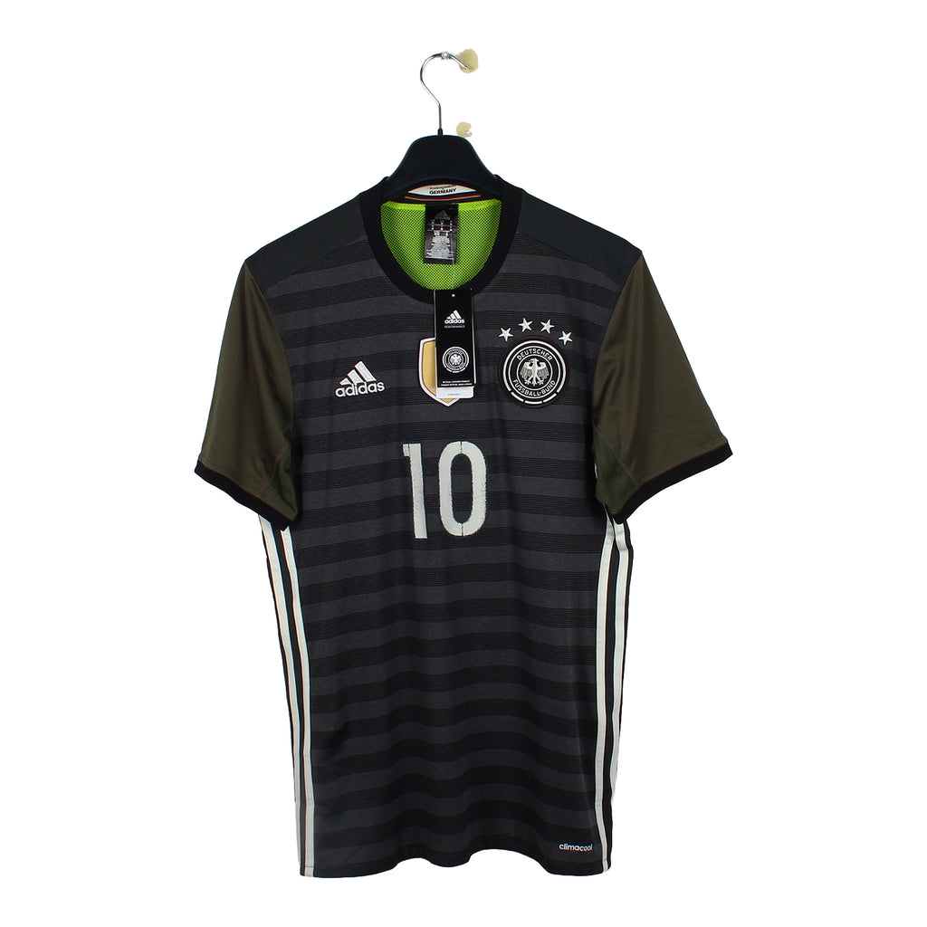 2015/17 - Allemagne - Ozil #10 (M)