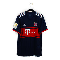 2017/18 - Bayern Munich - James #11 (XL)