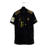 2021/22 - Bayern Munich - Davies #19 (M)