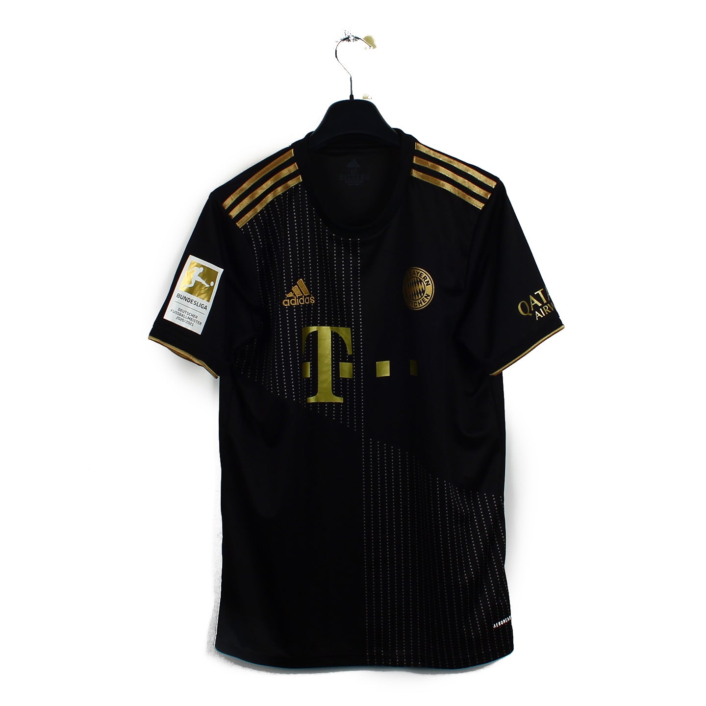 2021/22 - Bayern Munich - Davies #19 (M)