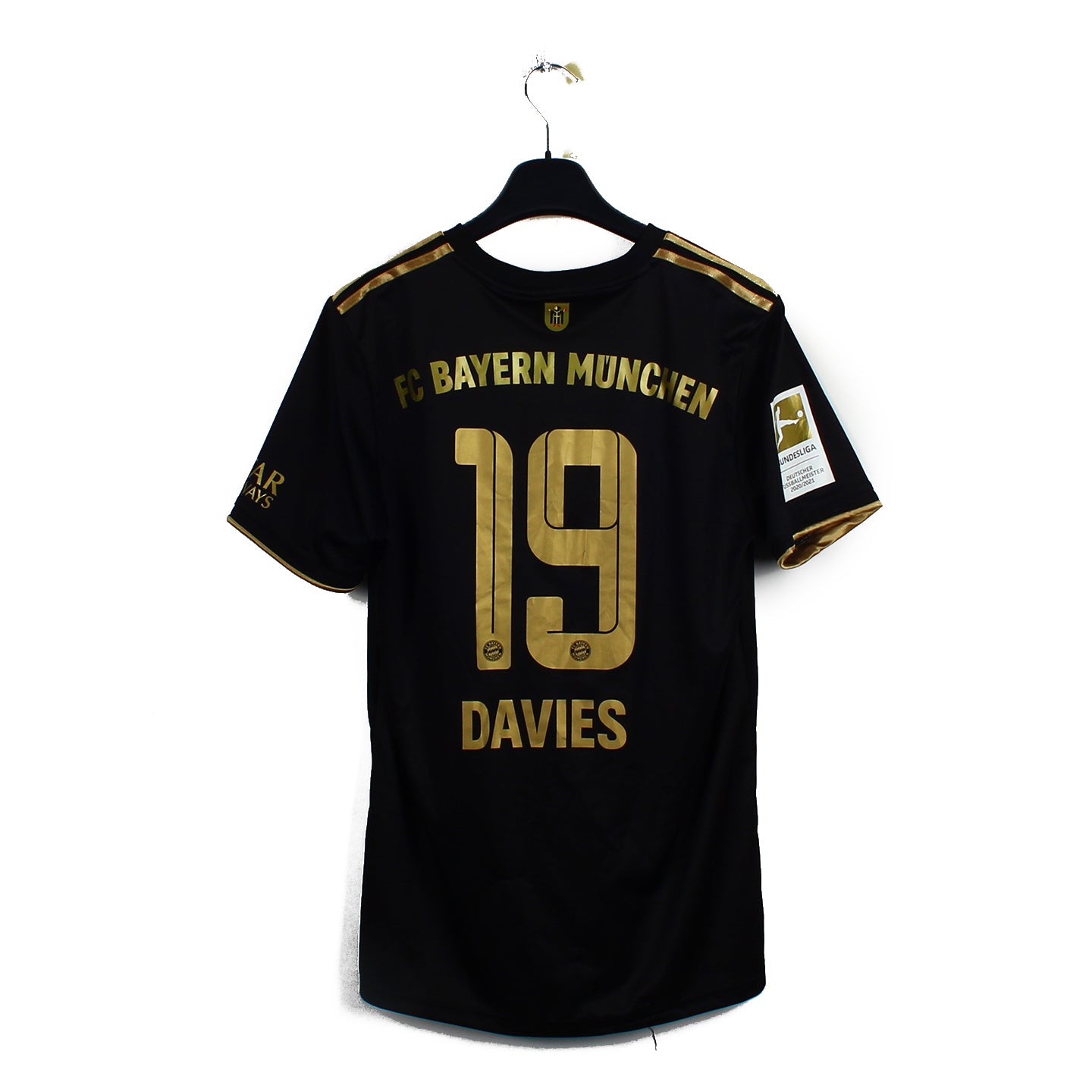 2021/22 - Bayern Munich - Davies #19 (M)