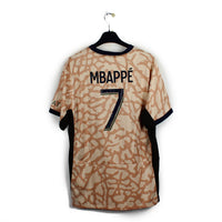 2023/24 - PSG - Mbappé #7 (L)