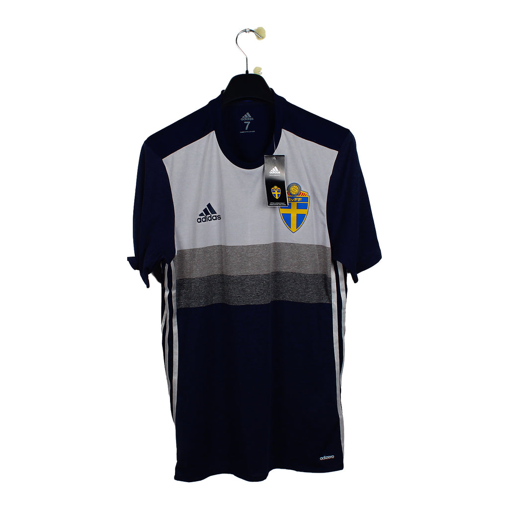 2016/17 - Suède (M/L) [stock pro]