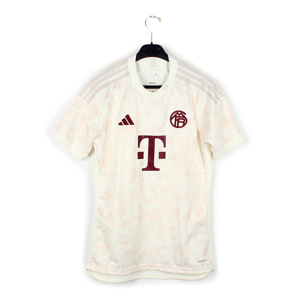 2023/24 - Bayern Munich (L)