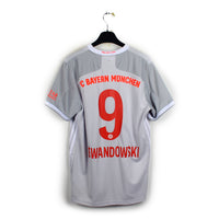 2020/21 - Bayern Munich - Lewandowski #9 (L)