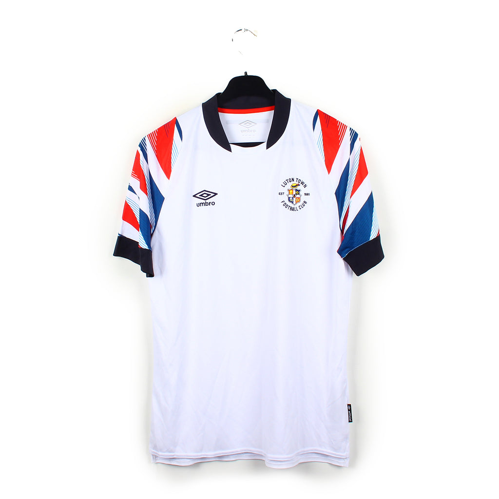 2022/23 - Luton Town (L)