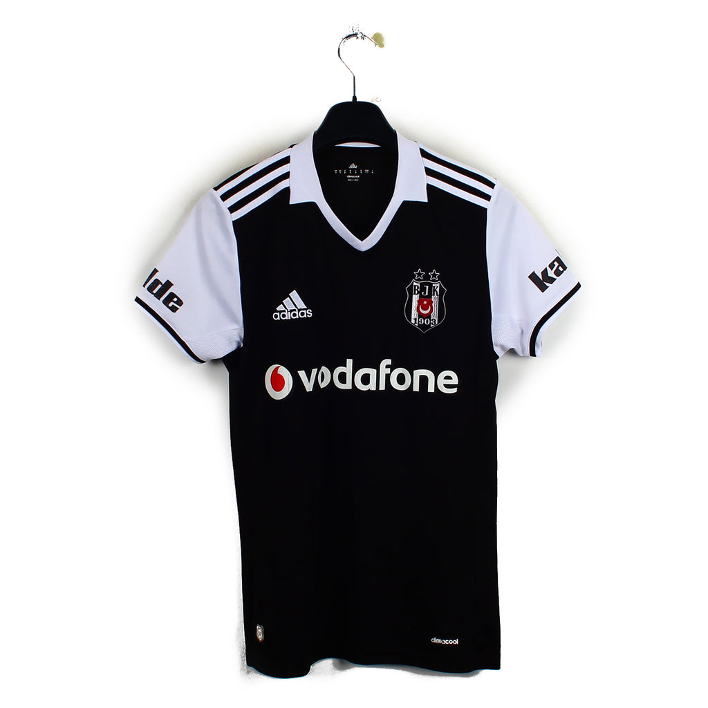 2016/17 - Besiktas (S)