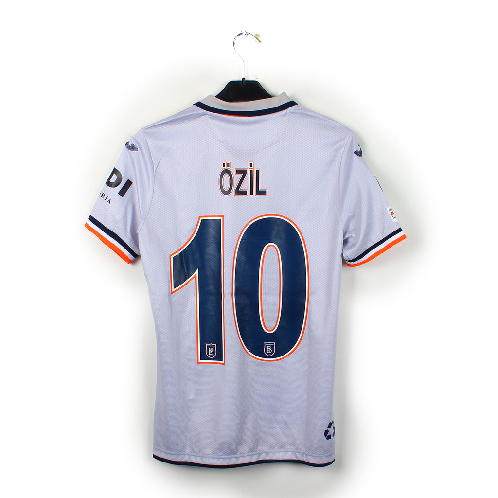 2022/23 - Basaksehir - Özil #10 (M)