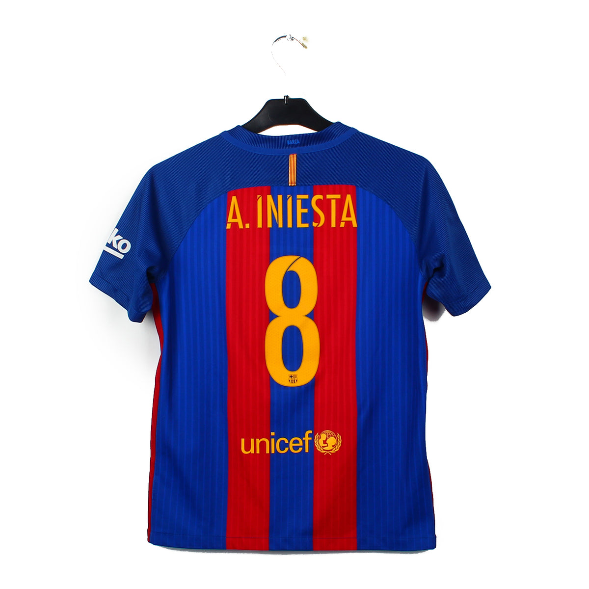 2016/17 - Barcelone - Iniesta #8 (13/15 ans)