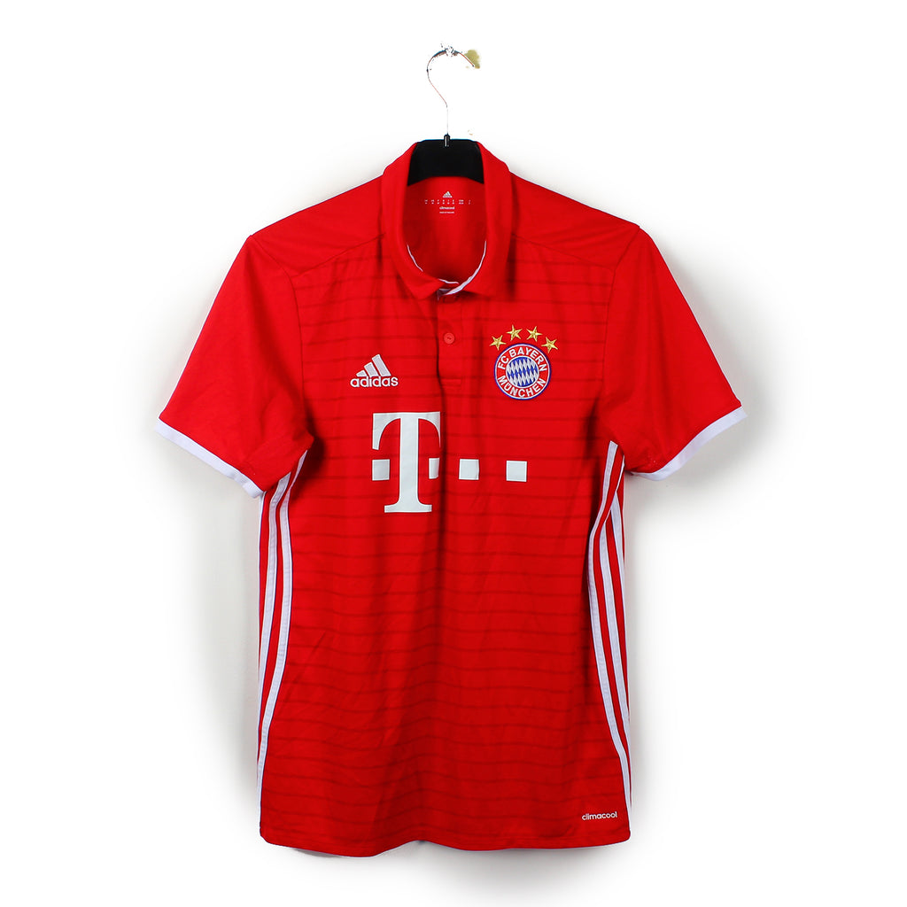 2016/17 - Bayern Munich - Lewandowski #9 (M)