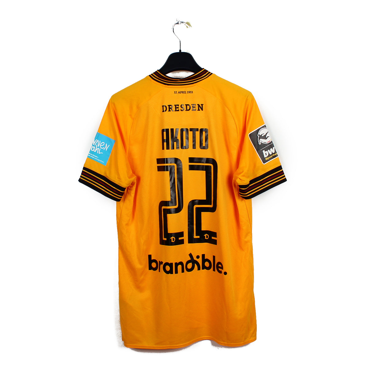 2022/23 - Dynamo Dresden - Akoto #22 (L)