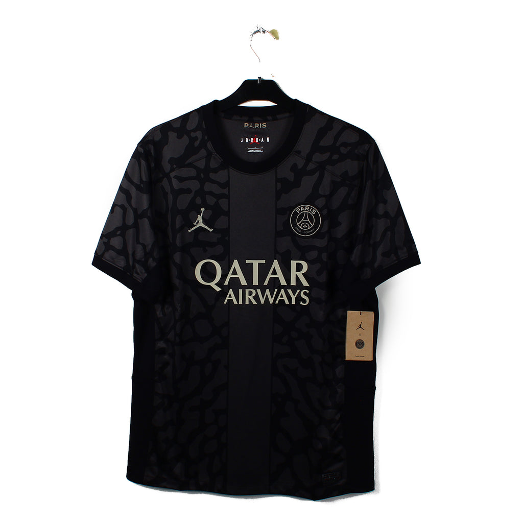 2023/24 - PSG - Mbappe #7 (L)