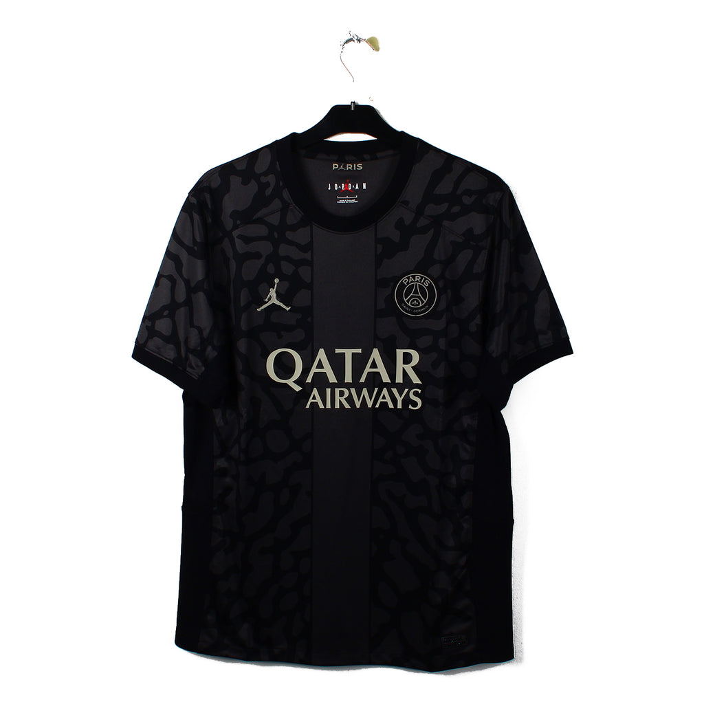 2023/24 - PSG - Mbappe #7 (L)