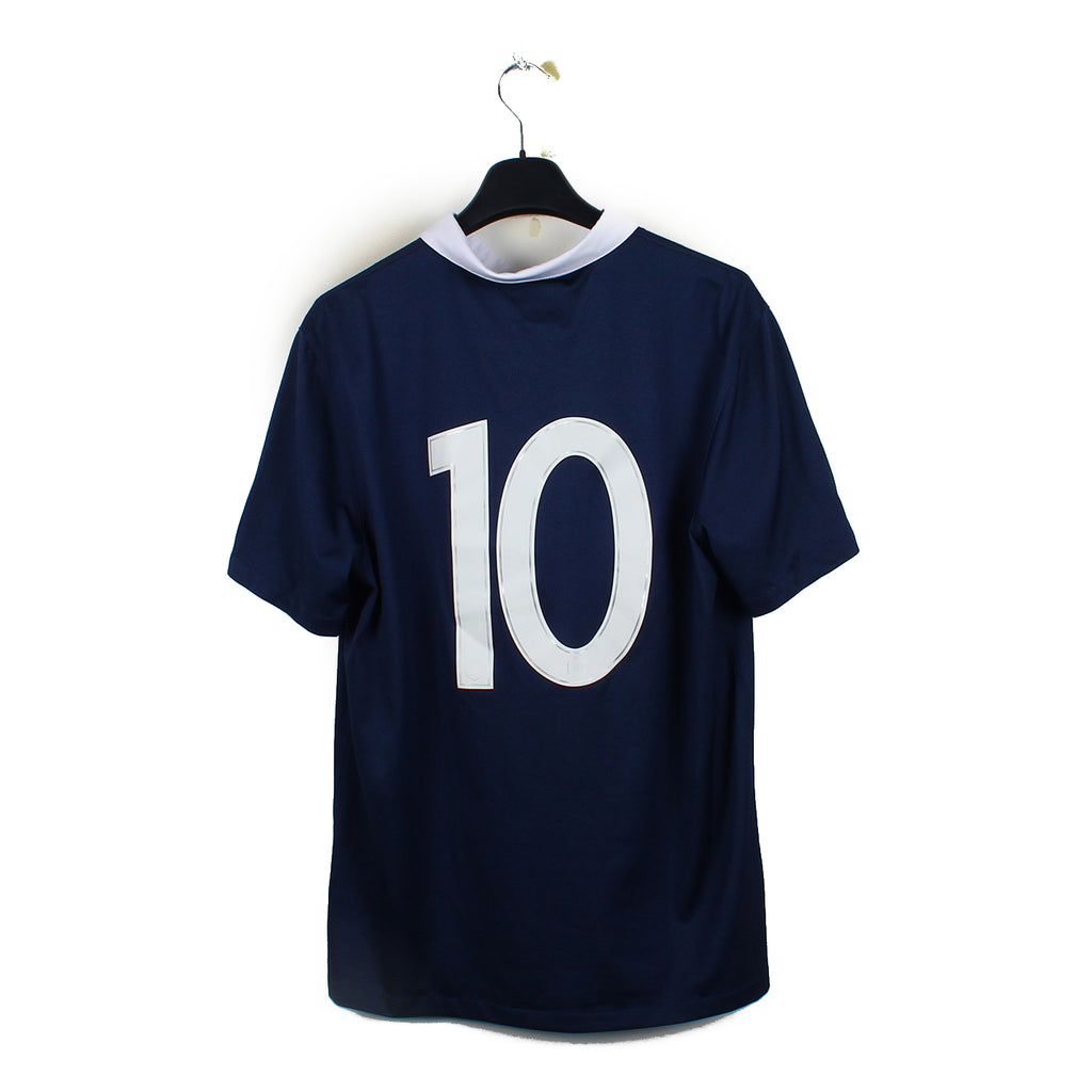 2014/15 - Equipe de France #10 (L) [MATCH ISSUE]
