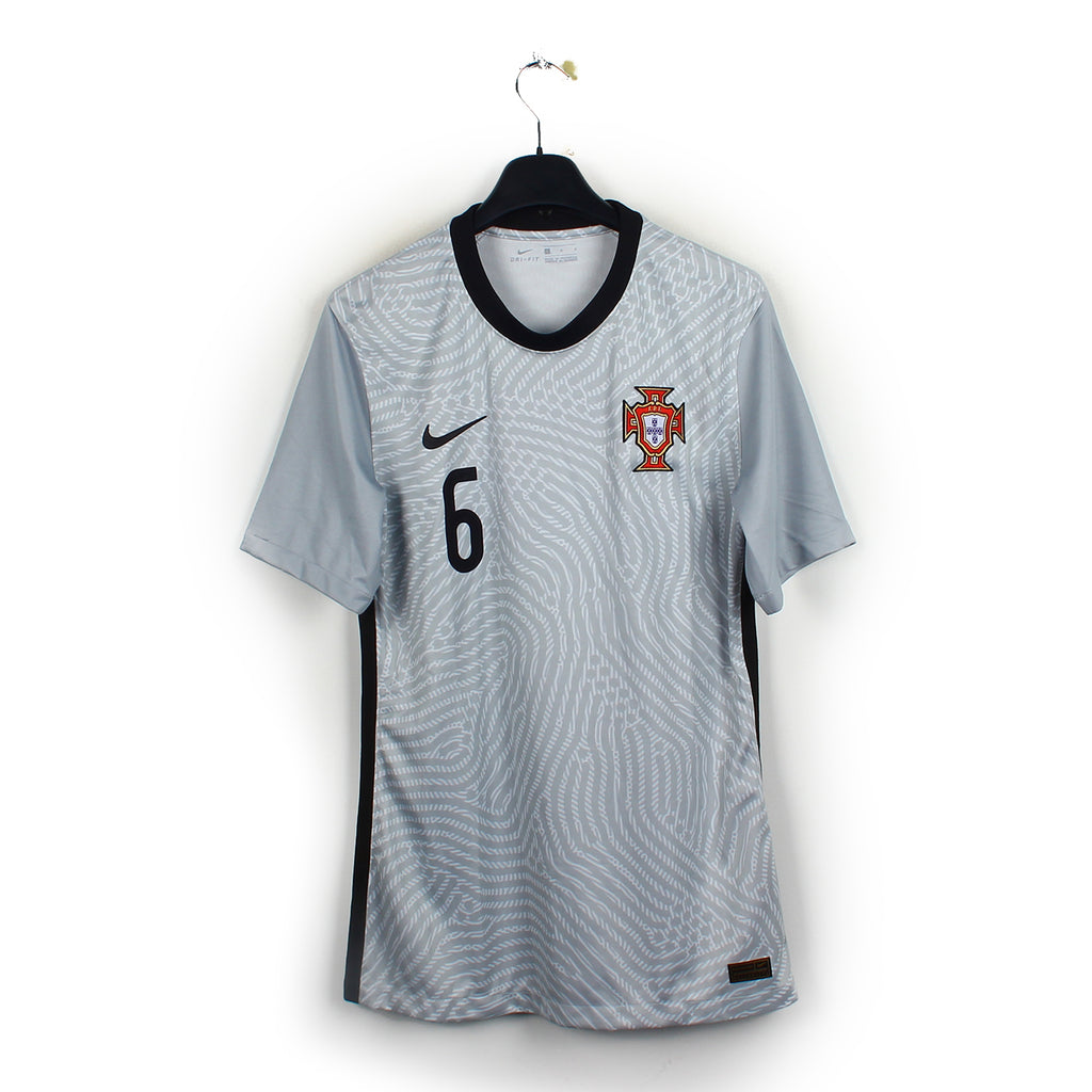 2020/21- Portugal #6 (L) [stock pro]