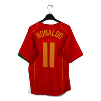 2004/06 - Portugal - Ronaldo #11 (L)