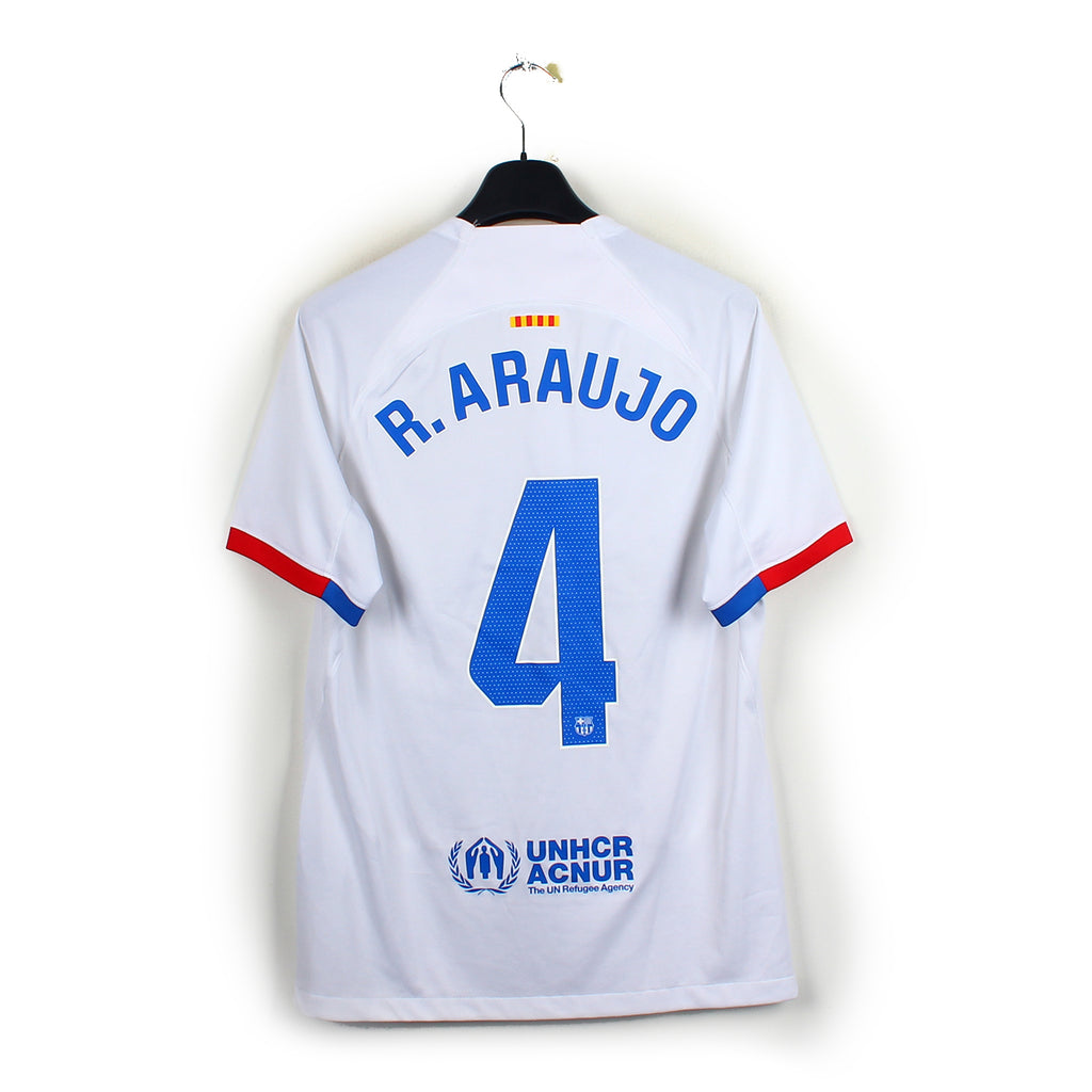 2023/24 - Barcelone - R.Araujo #4 (L)