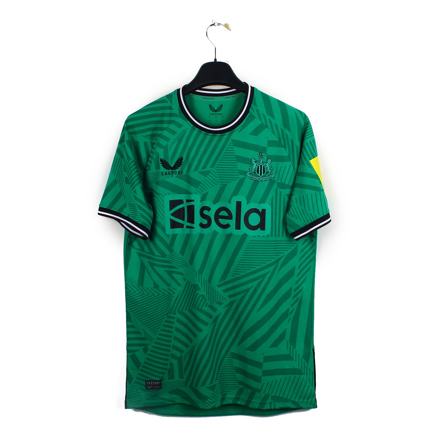 2023/24 - Newcastle - Livramento #21 (M)