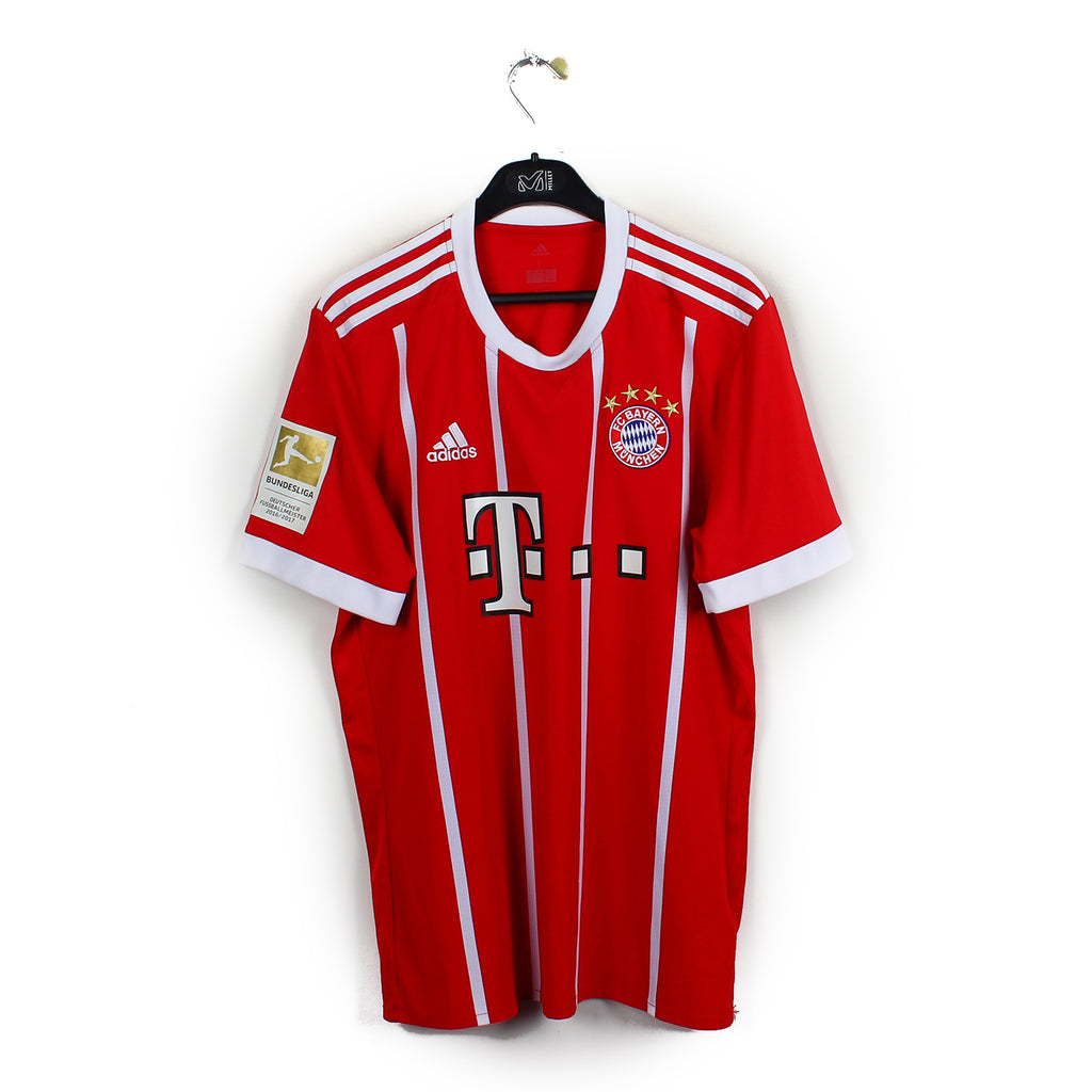 2017/18 - Bayern Munich - James #11 (L)