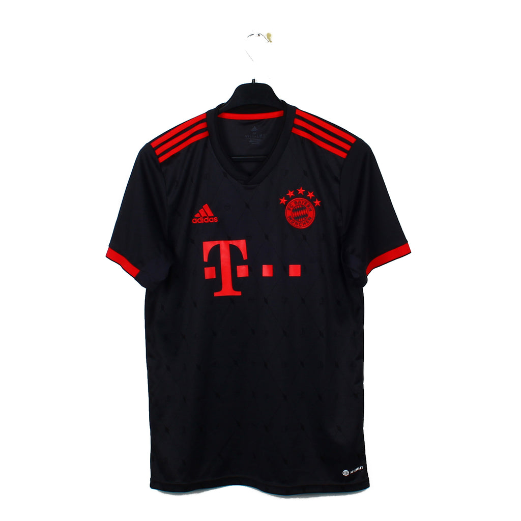 2022/23 - Bayern Munich - Mané #17 (L)