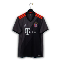 2016/17 - Bayern Munich - Muller #25 (M)
