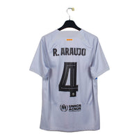 2022/23 - Barcelone - R. Araujo #4 (L)