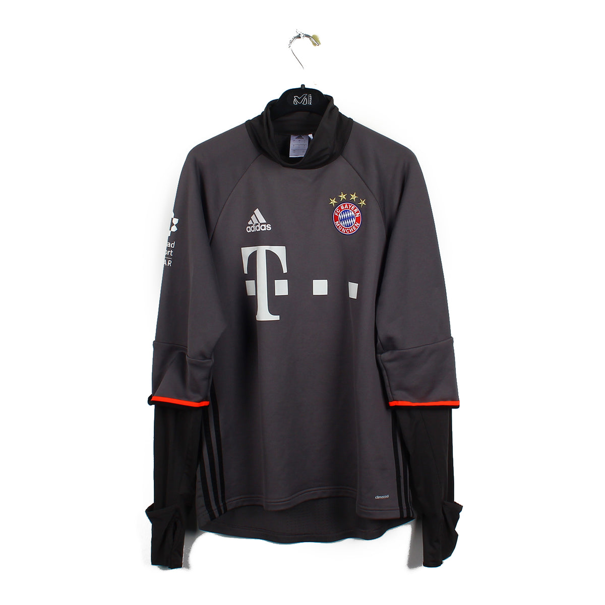 2016/17 - Bayern Munich (L) [stock pro]