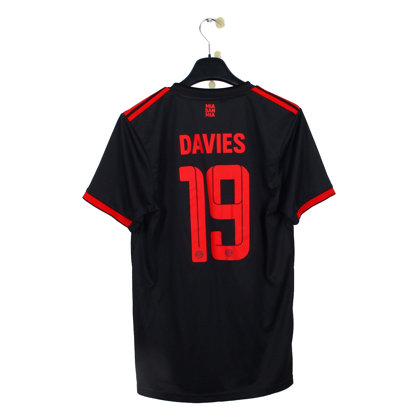 2022/23 - Bayern Munich - Davies #19 (M)