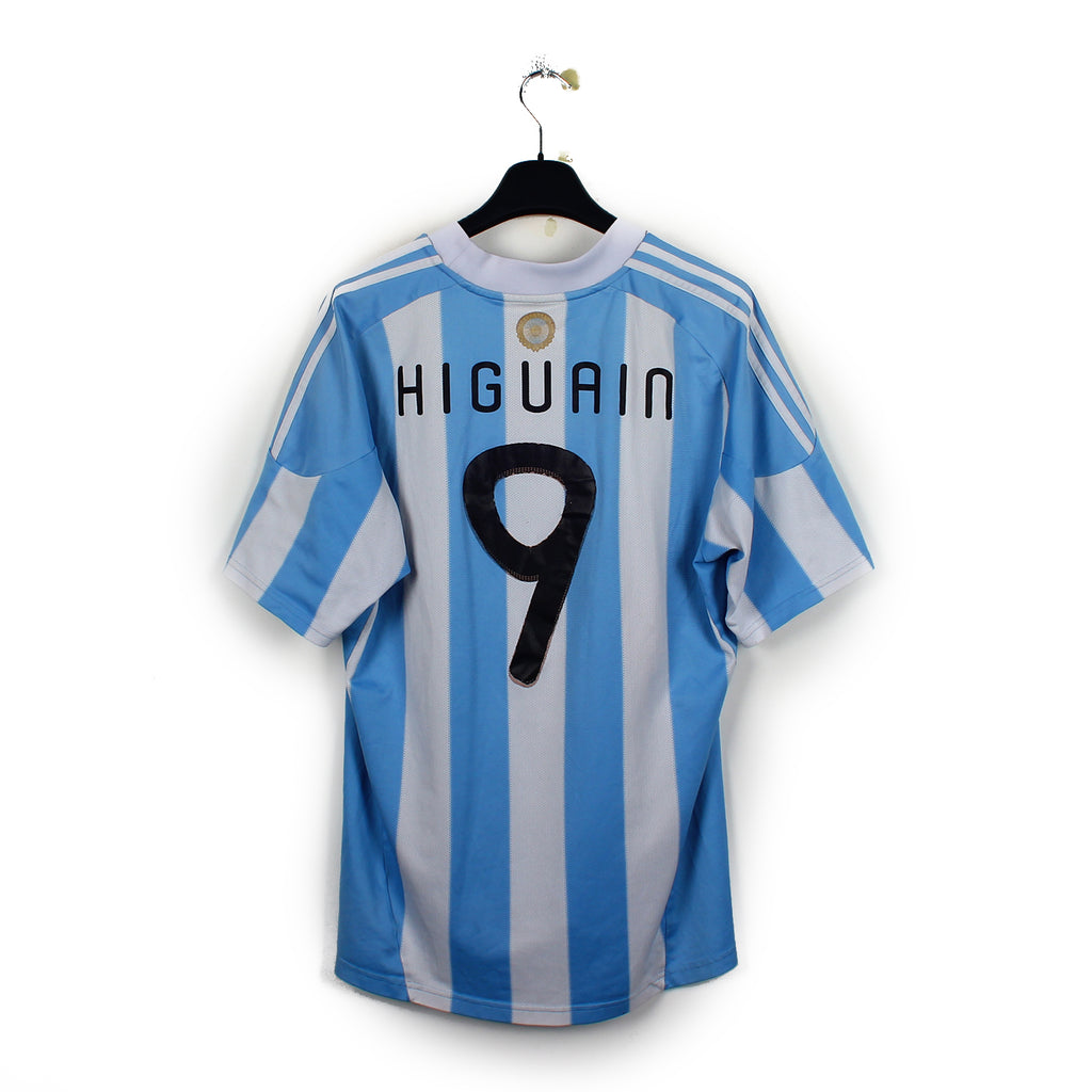 2010/11 - Argentine - Higuain #9 (L)