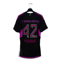 2023/24 - Bayern Munich - Musiala #42 (L)