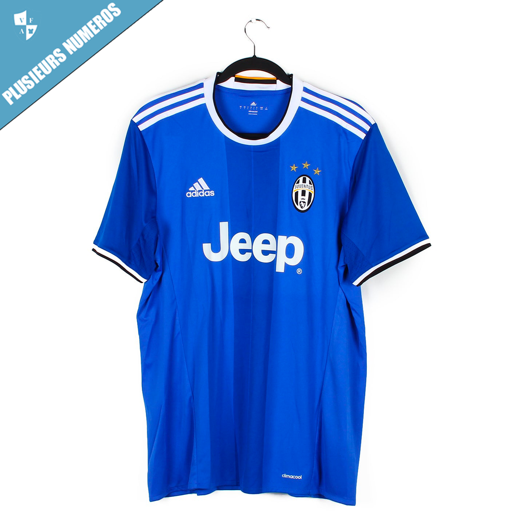2016/17 - Juventus *plusieurs numéros* (L) [stock pro]