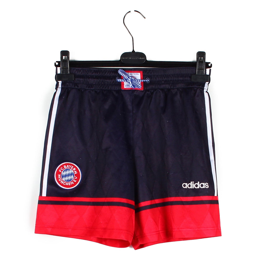 1997/99 - Bayern Munich (S)