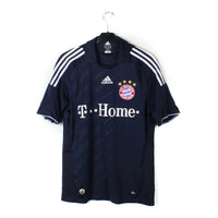2008/10 - Bayern Munich - Ribéry #7 (L)
