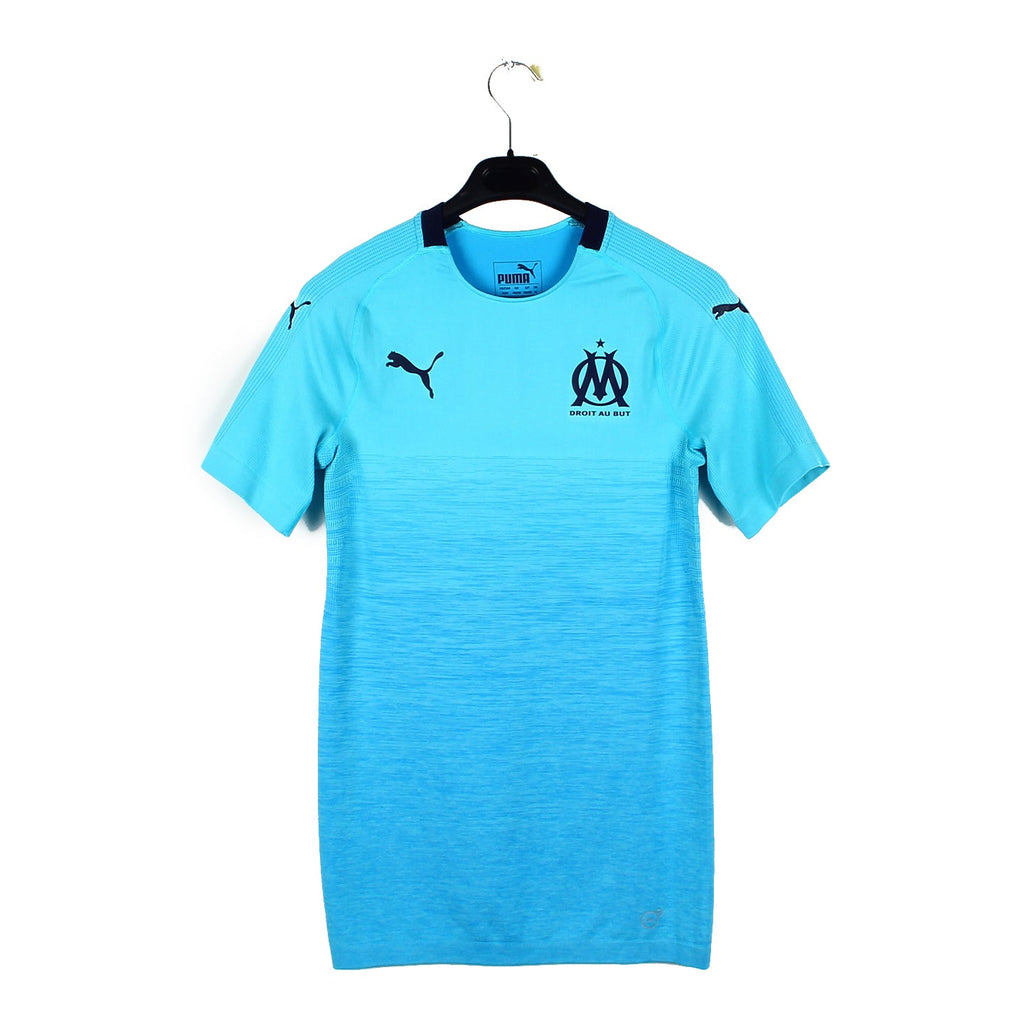 2018/19 - OM (M) [stock pro]
