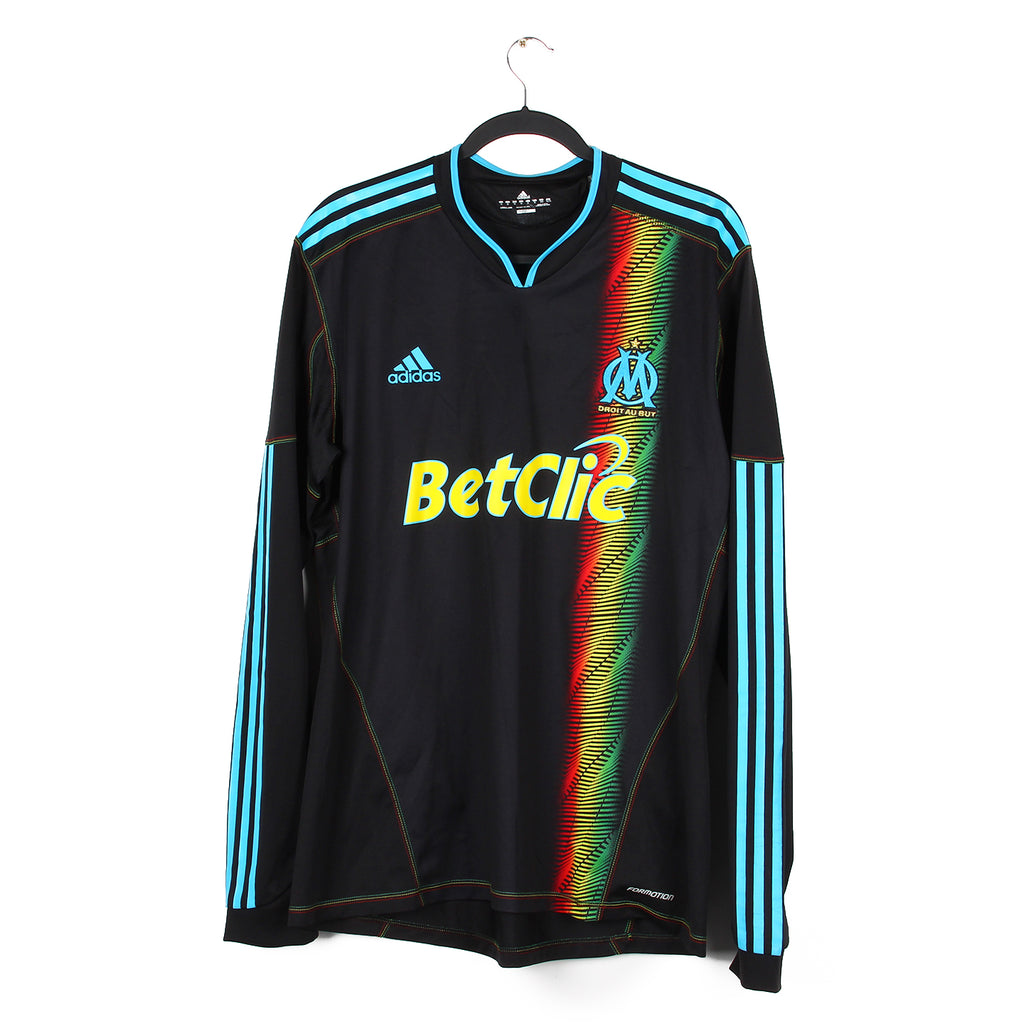 2010/11 - OM (L) [stock pro]