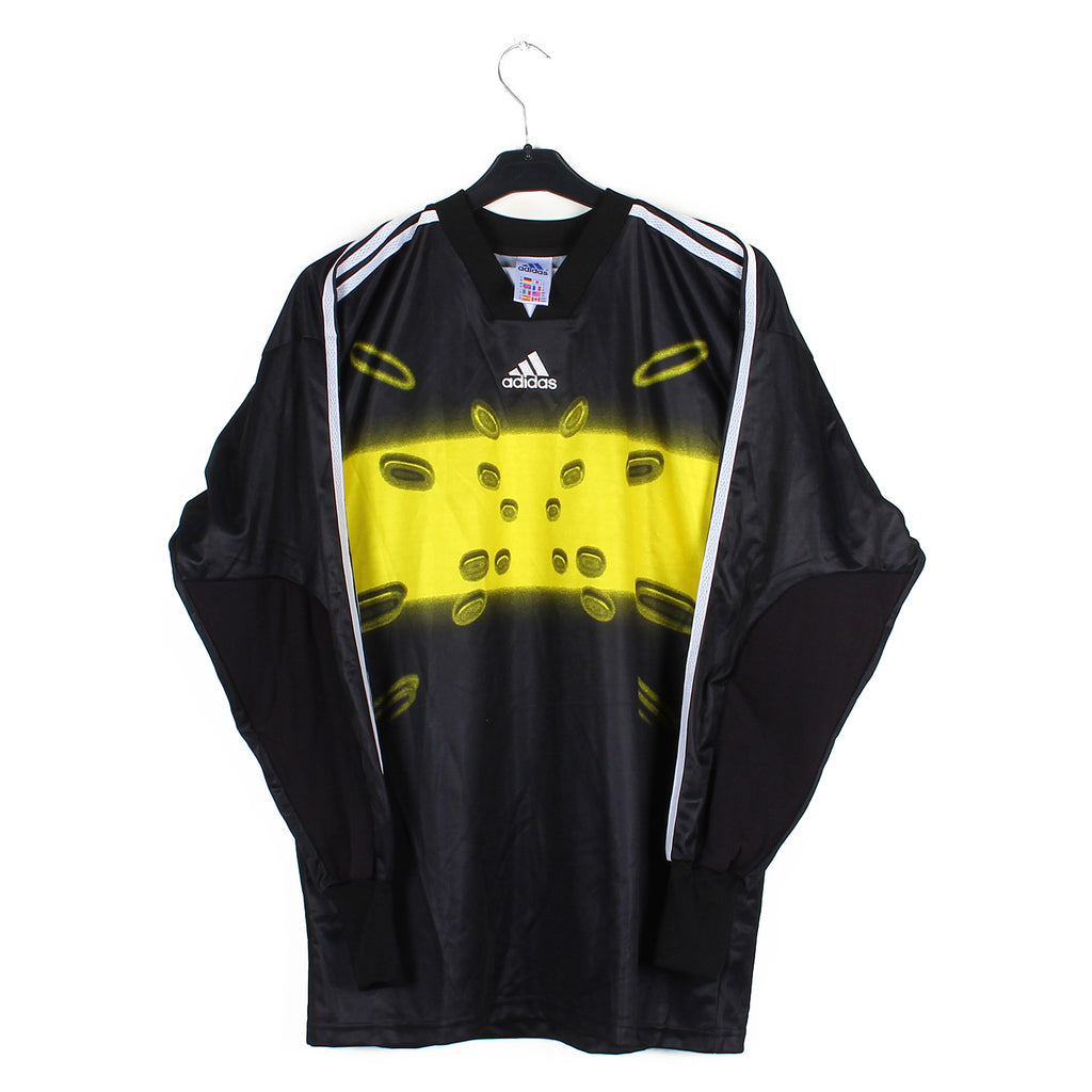 1999/01 - Adidas Template (M)