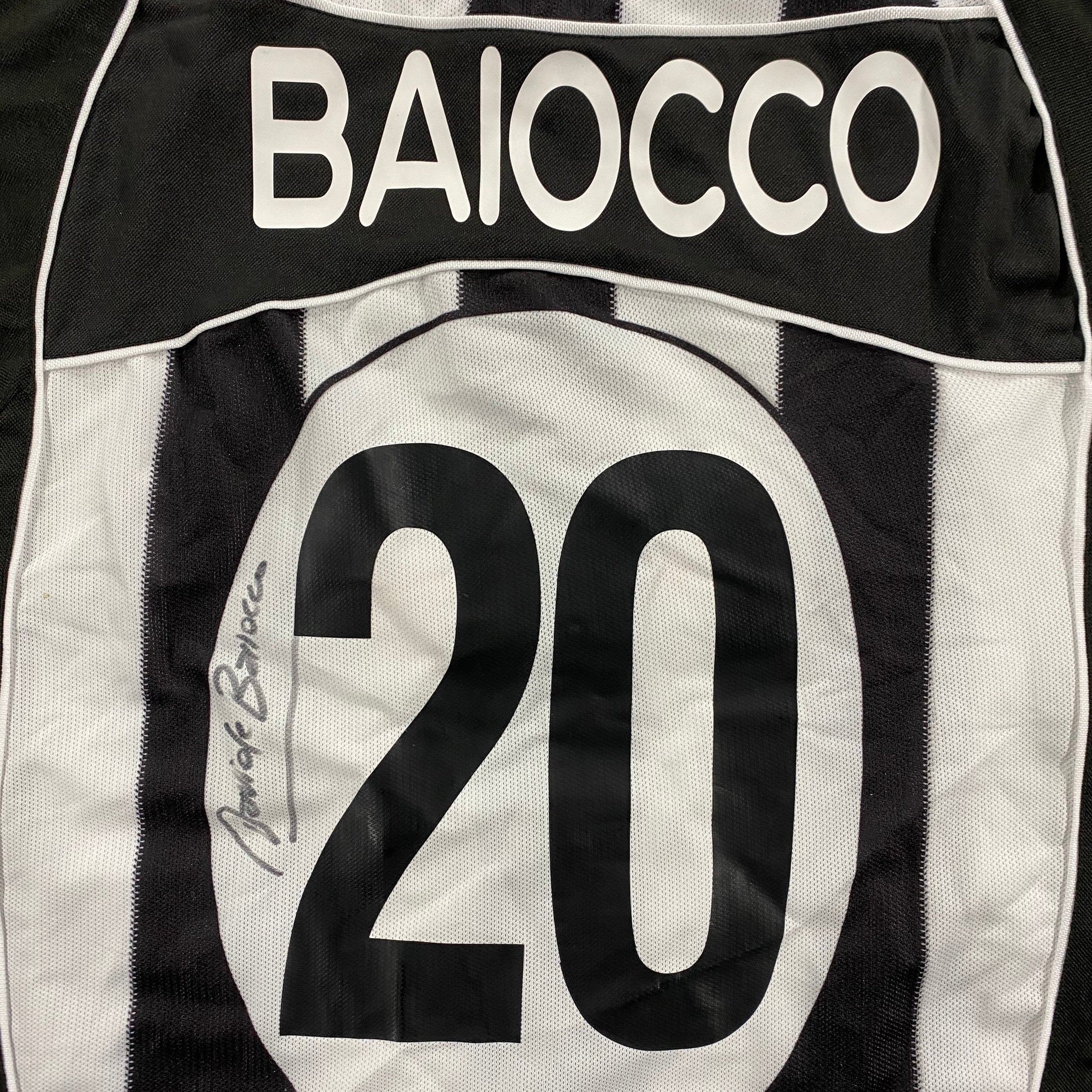 2002/03 - Juventus - Baiocco #20 (L) *signé*