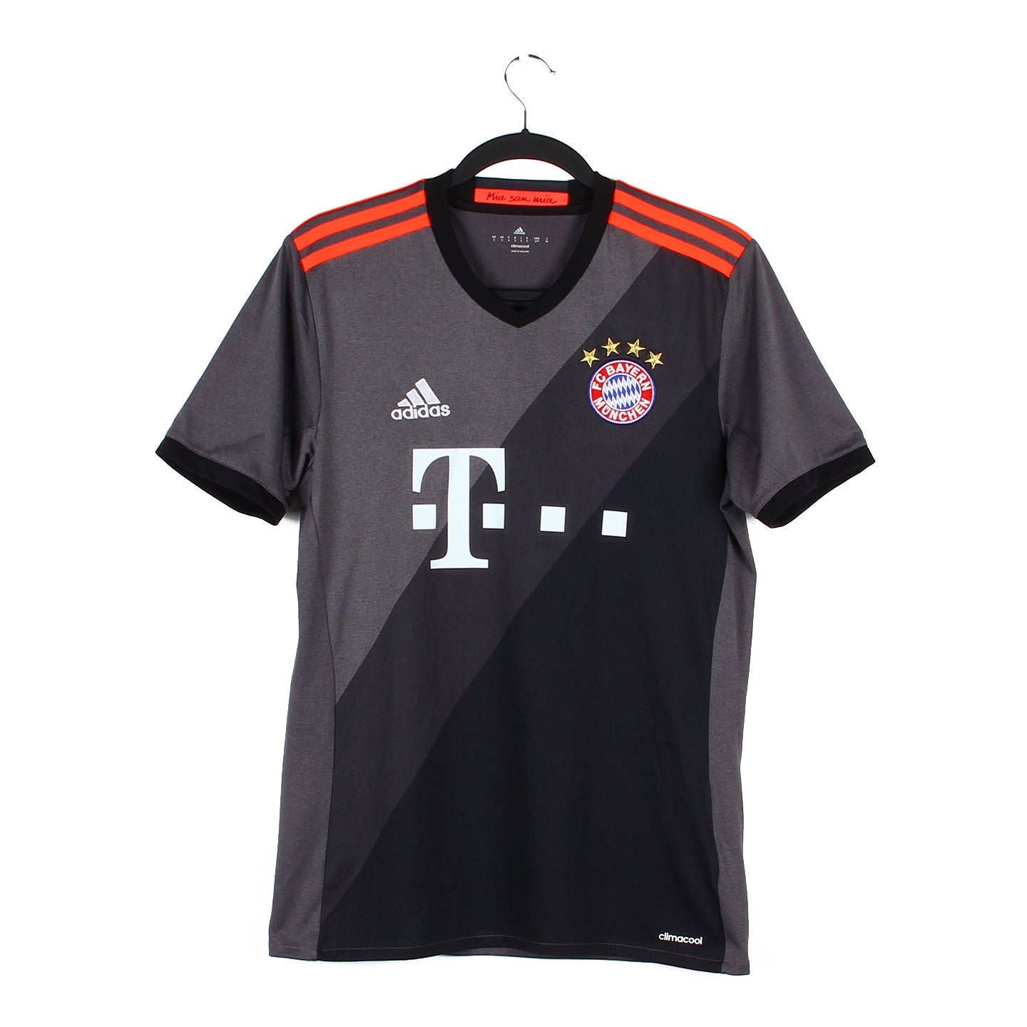 2016/17 - Bayern Munich (S)